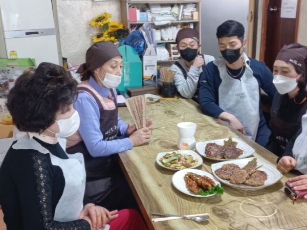 관광객 입맛 사로잡을 명품 무안 낙지요리 개발한다
